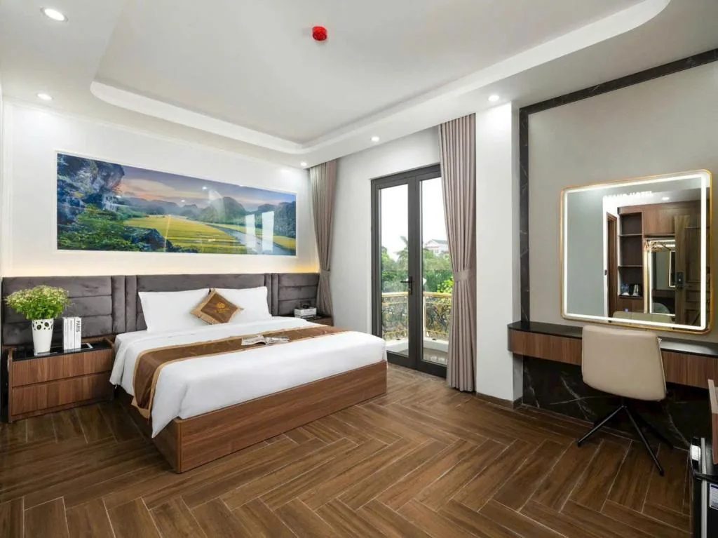Deluxe King Room — Si Grand Ninh Binh Hotel